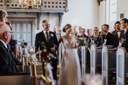 Bryllup Fotograf Pose chfotofilm Nykoebing Mors Mads Maja Ottekantede Forsamlingshus 12