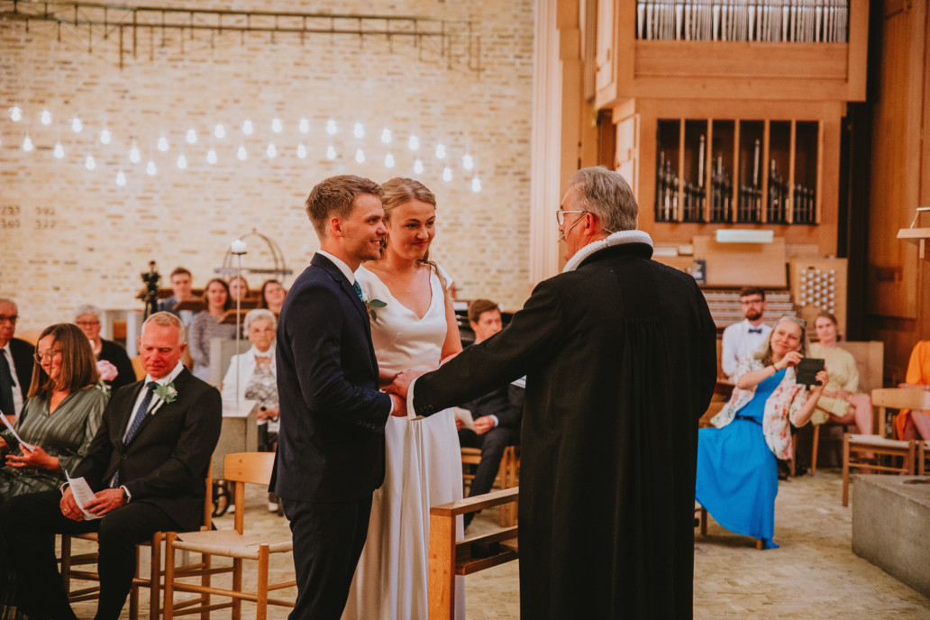 Bryllupsfotograf chfotofilm Holstebro Miriam Lasse Ausumgaard Noerrelandskirken 21